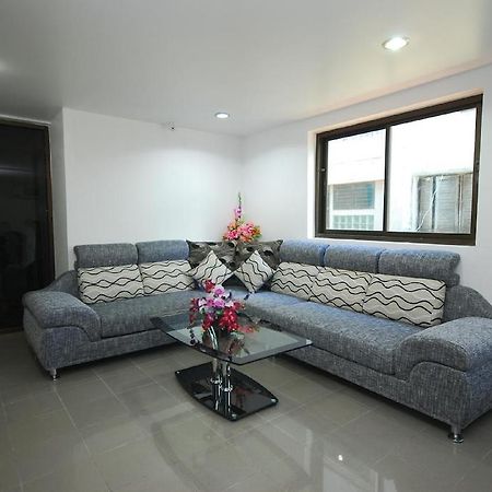 Patong Budget Rooms Экстерьер фото