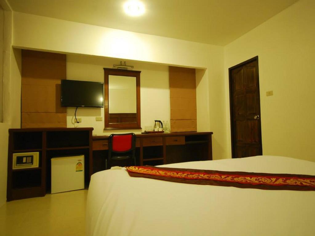 Patong Budget Rooms Номер фото