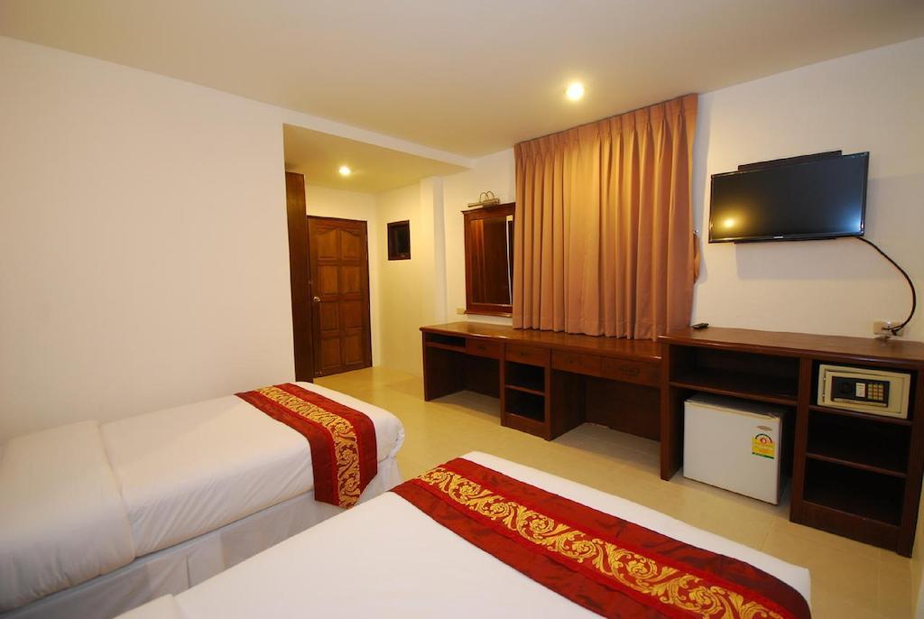 Patong Budget Rooms Экстерьер фото