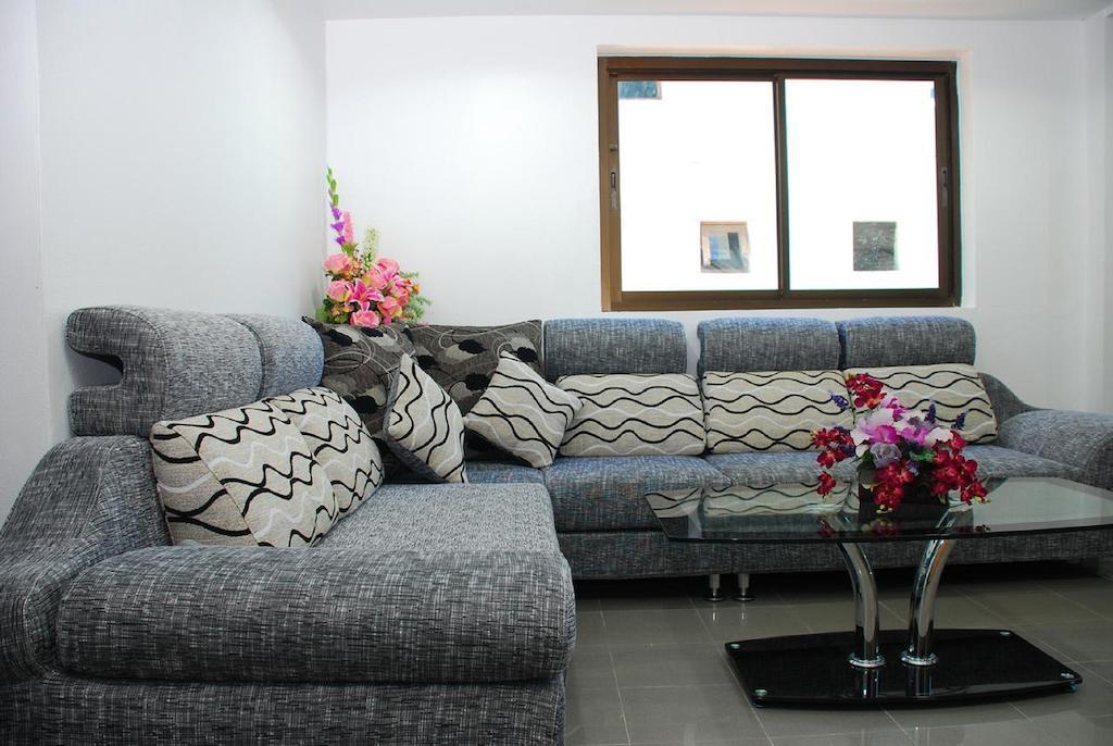 Patong Budget Rooms Экстерьер фото